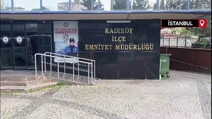 Kadıköy’de tanımadığı kişiyi yan baktın diyerek bıçaklayan şüpheli yakalandı