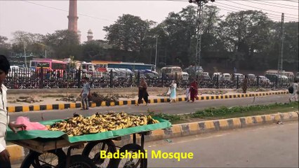 EXPLORING HISTORICAL CIRCULAR WALL OF LAHORE-06-11-2016