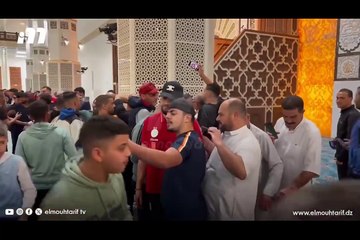 Algérie - Bolivie (3-2), Mosquée d'Alger + Match