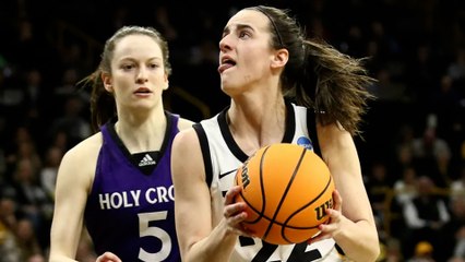 La fiebre por Caitlin Clark, la jugadora de los récords que está revolucionado el deporte americano