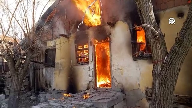 Dumandan etkilenen 3 çocuktan biri hayatını kaybetti