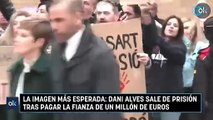 La imagen más esperada: Dani Alves sale de prisión tras pagar la fianza de un millón de euros