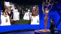Kerry Washington & Reese Witherspoon recorren el tiempo hasta la celebracion de  2021 en los Emmys