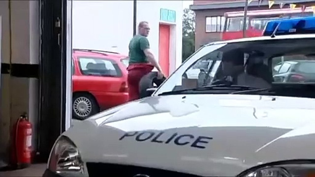 The Bill S20E79 Where Loyalties Lie