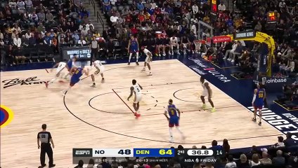 Jokic makes incredible behind-the-head pass