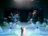 ED AMES, LANA CANTRELL & HOLIDAY on ICE - White Christmas (The Ed Sullivan Show March 15, 1970)