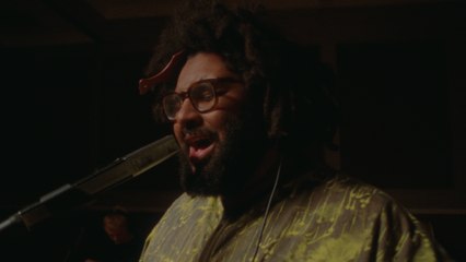 Elmiene - Marking My Time (Live At RAK Studios)