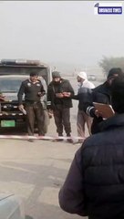 03 people including an 8year-old girl were killed | تھانہ چونترہ کے علاقہ میں گاڑی پر فائرنگ سے 08 سالہ بچی سمیت 03 افراد کے جاں بحق ہونے