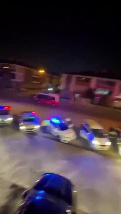 1 yıldır kanser tedavisi gören polis memuruna şahane bir doğum günü süprizi yapan mesai arkadaşları 