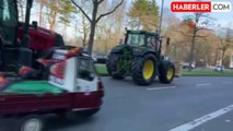 Alman çiftçiler traktörlü eylemle hükümetin tarım politikalarını protesto etti