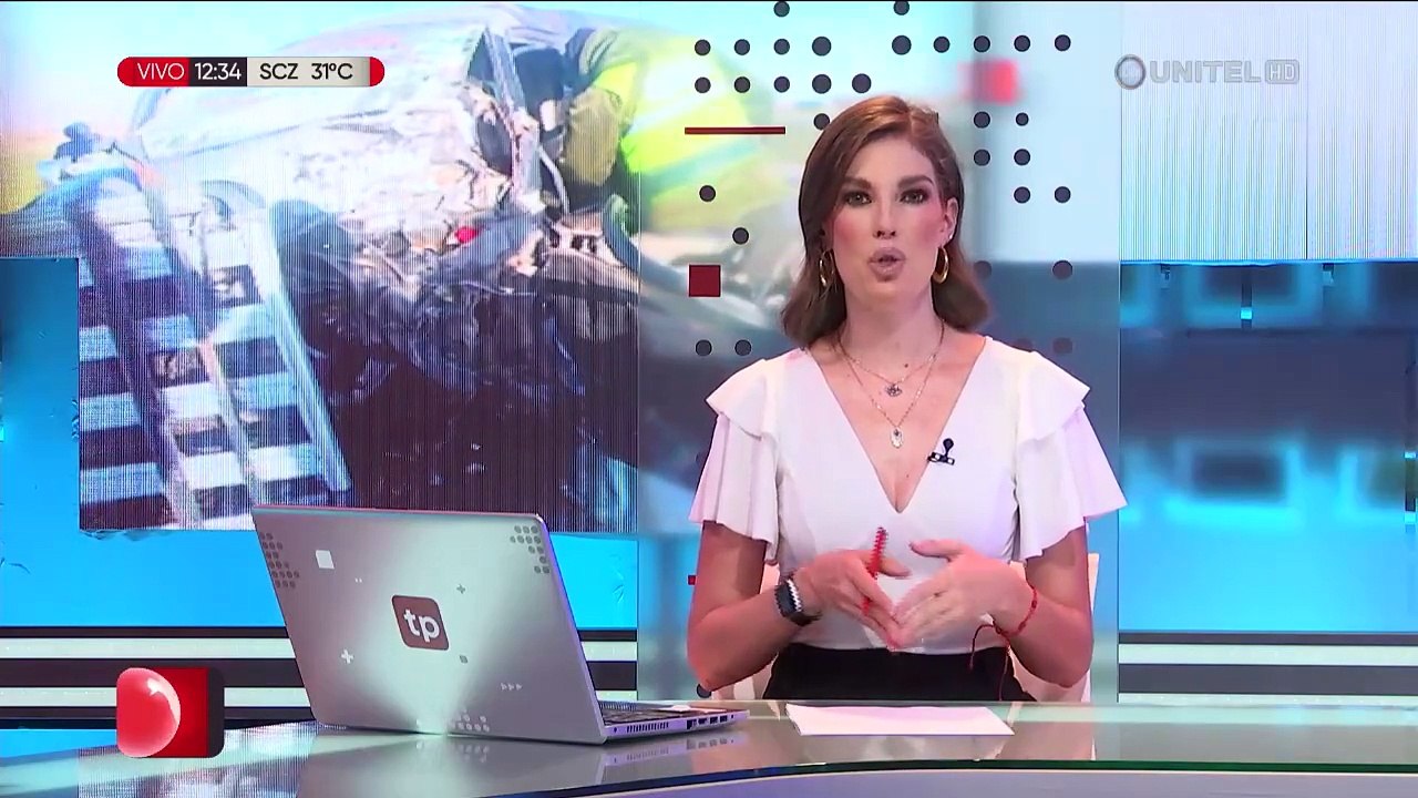 Carretera La Paz - Oruro: Dos vehículos chocan de frente y dejan un muerto y varios heridos