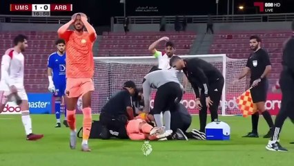 Andy Delort da el susto en Qatar desplomándose en pleno partido