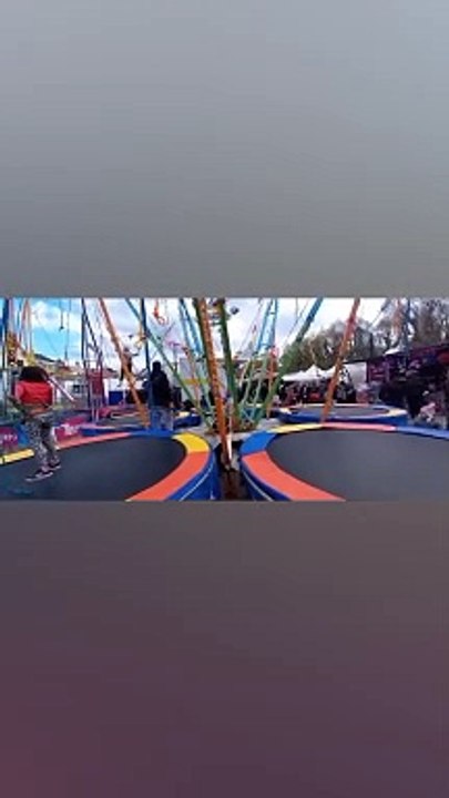 Foire des RAMEAUX   Foire de GRENOBLE 2023   #grenoble  #manege #france  #foire #animation  (60)