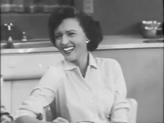 DATE WITH THE ANGELS S02E01 Return Of The Wheel (6 sept. 1957) Épisode Complet V.O.S.T.Fr.