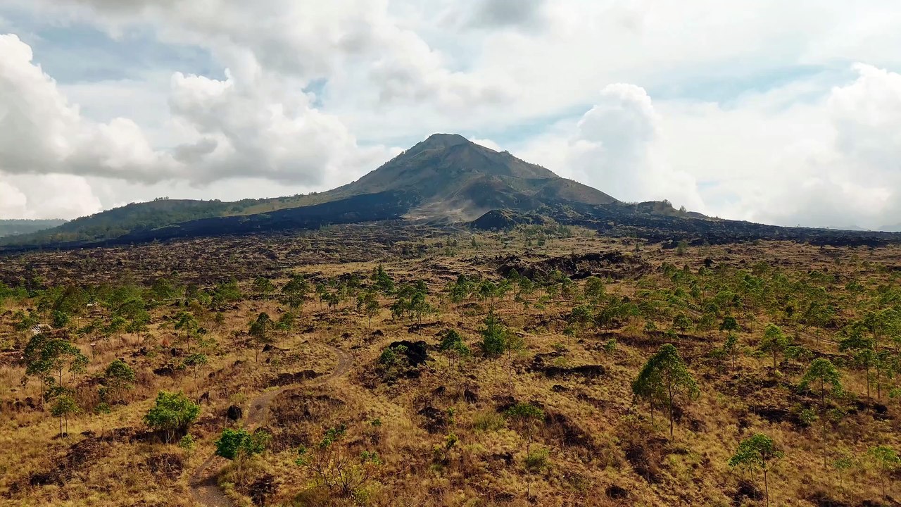 Puncak Gunung Batur Kintamani Bali.  #GunungBatur #PuncakGunungBatur #GunungBaturKintamani #Kintamani #Bali