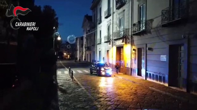 Palma Campania, blitz dei carabinieri in municipio: sindaco ai domiciliari e 8 funzionari indagati