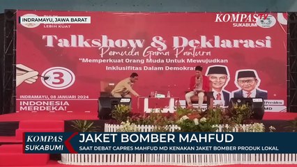 Saat Debat Capres Mahfud MD Kenakan Jaket Bomber Produk Lokal