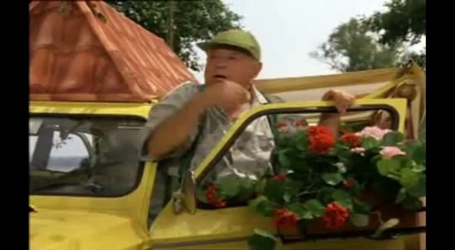 Le Nuove Comiche (le comiche 3) Vacanze al lago Renato Pozzetto e Paolo Villaggio