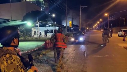 Quatro policiais são sequestrados no Equador durante estado de exceção