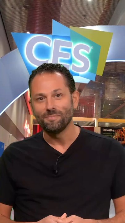 Asus dévoile le ROG Phone 8 au CES 2024 - un smartphone gaming de dernière génération avec Snapdragon 865, 12 Go de RAM et 1 To de stockage!  #smartphone #asusrog #gaming #gamingontiktok #jeuxvideo #asusrogphone8 #ces2024