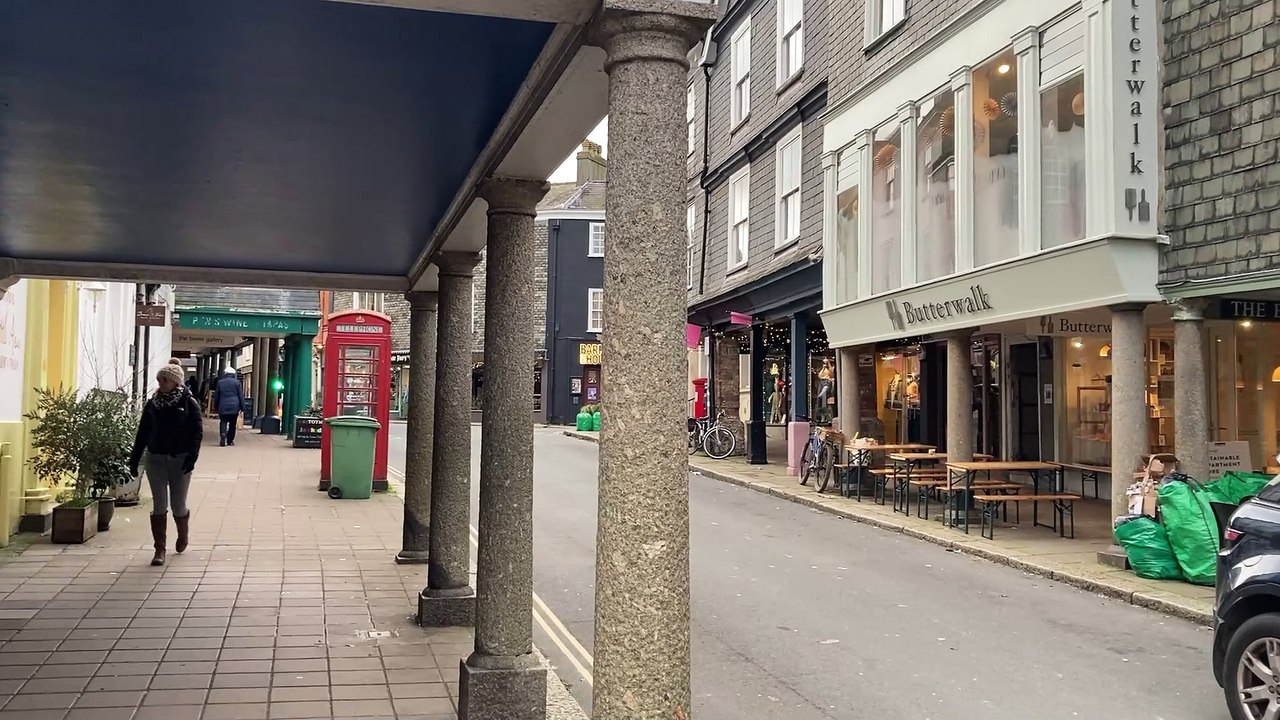 HIGH STREET TOTNES