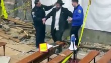 Le NYPD découvre des tunnels souterrains sous une synagogue à New York.