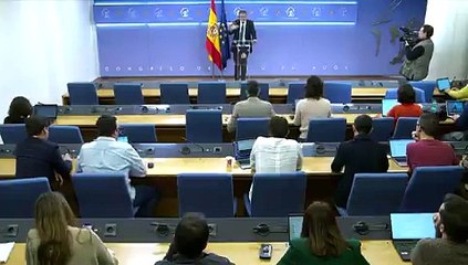Patxi López pierde los papeles tras ser preguntado por ETA en el Congreso: “Estoy bastante harto”