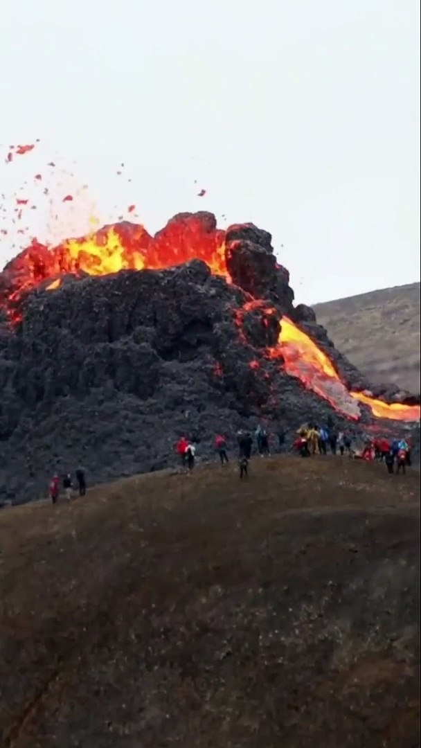 Iceland Volcano Tourism(720P_60FPS)
