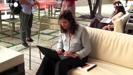 Nel 2024 due mesi congedo parentale con 80% salario