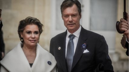 GALA VIDEO - PHOTO - Maria Teresa et Henri de Luxembourg : l’adorable cliché avec le petit dernier de la famille (1)