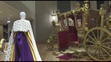All'asta gli oggetti di "The Crown, c'è il "revenge dress" di Lady D