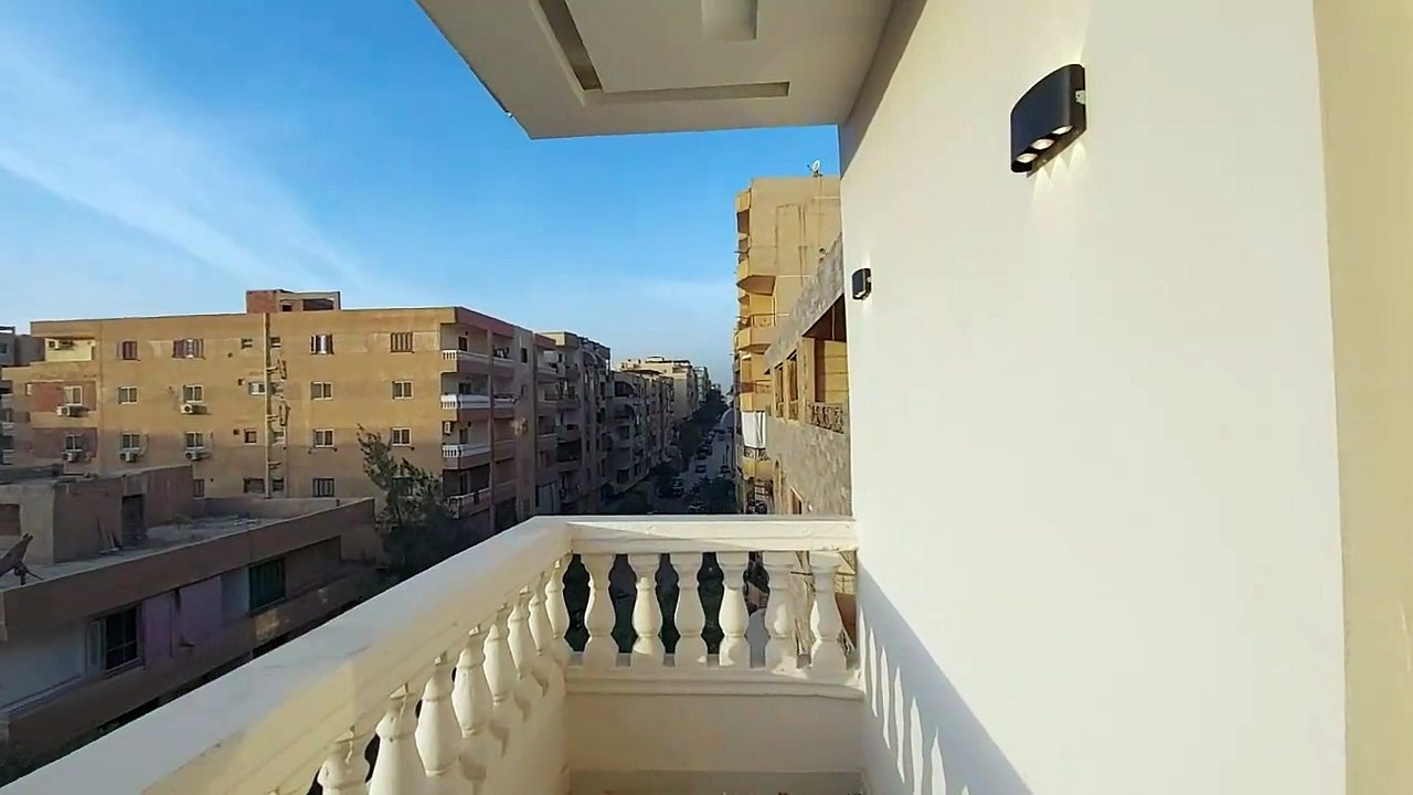 شاهد هذه الشقة الفخمة للبيع بحدائق الأهرام بسعر مغري! 170متر على شارع رئيسي قريب من النادي!منطقة(ح)