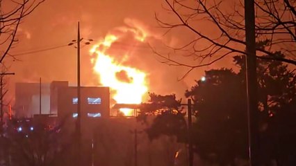 경기 화성시 화학물질 보관창고 불...대응 1단계로 하향 / YTN