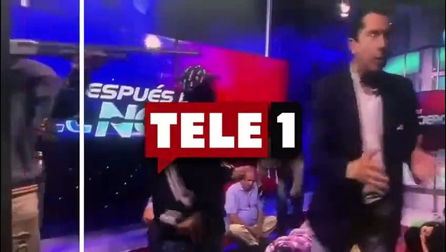 Silahlı çete Ekvador'da canlı yayını basıp gazetecileri rehin aldı
