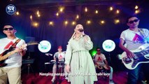 Syahiba Saufa_Mangku Bojo Loro [Official Music Video]