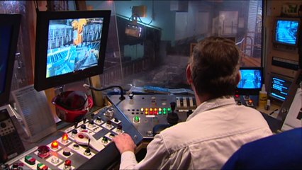 Around 1000 jobs losses in Alcoa shut down in WA