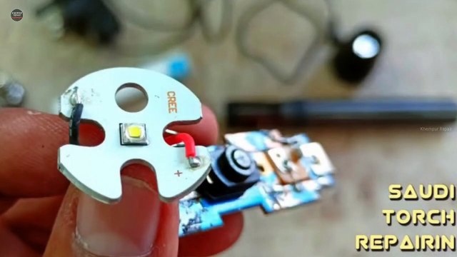 Saudi torch power button की प्रोब्लम को ठीक करें | Saudi torch repairing | torch theek kaise karen