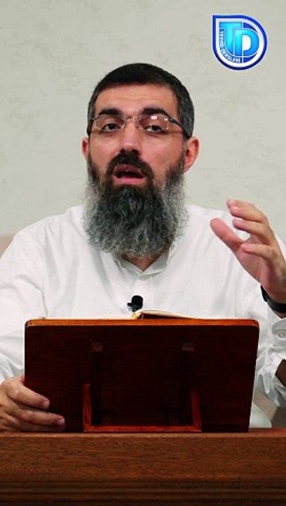 Yeni Bir Telefon Çıkıyor - Halis Bayancuk Hoca...