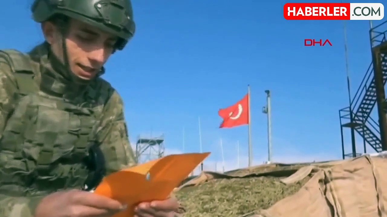 Hakkari'deki Mehmetçik, Şehit Onur Doğan İlkokulu öğrencilerine cevap mektupları gönderdi