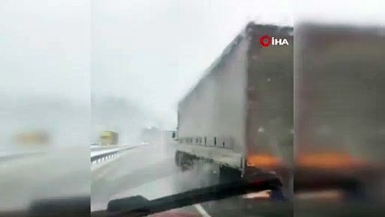 Bursa’da kar yağışı sürücülere zor anlar yaşatıyor