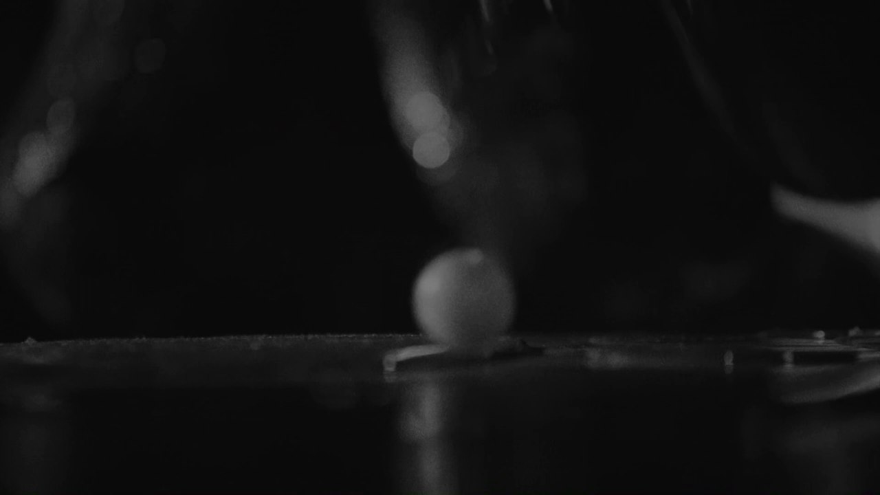 Doja Cat feat. IMBLOSION - Paint The Town Red