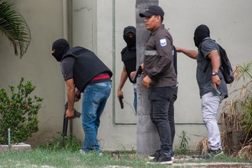 Detienen al grupo armado que atacó una televisión de Ecuador