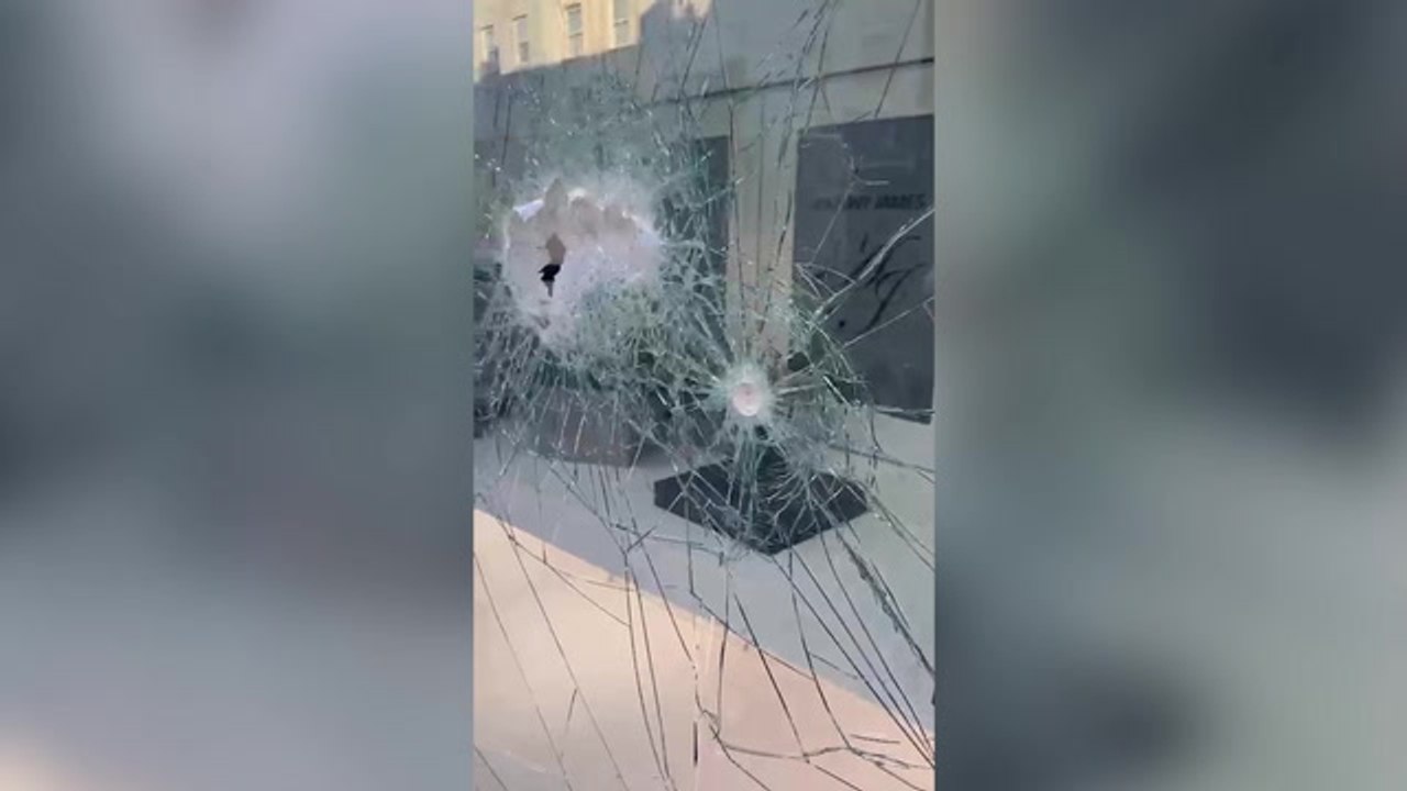 Hammer-wielding robbers steal £22,000 Rolexes after smashing into family jewellers in south-west London