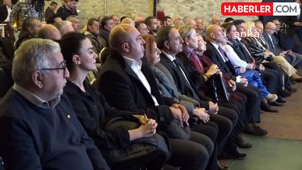 İzmir Büyükşehir Belediyesi Barış Selçuk Gazetecilik Ödülleri sahiplerini buldu