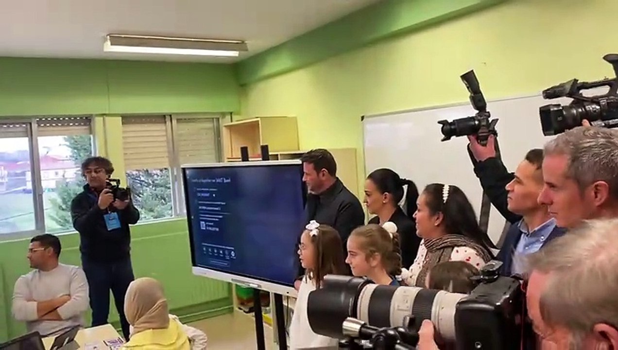 Estudiantes y padres del Gumersindo de Azcárate...