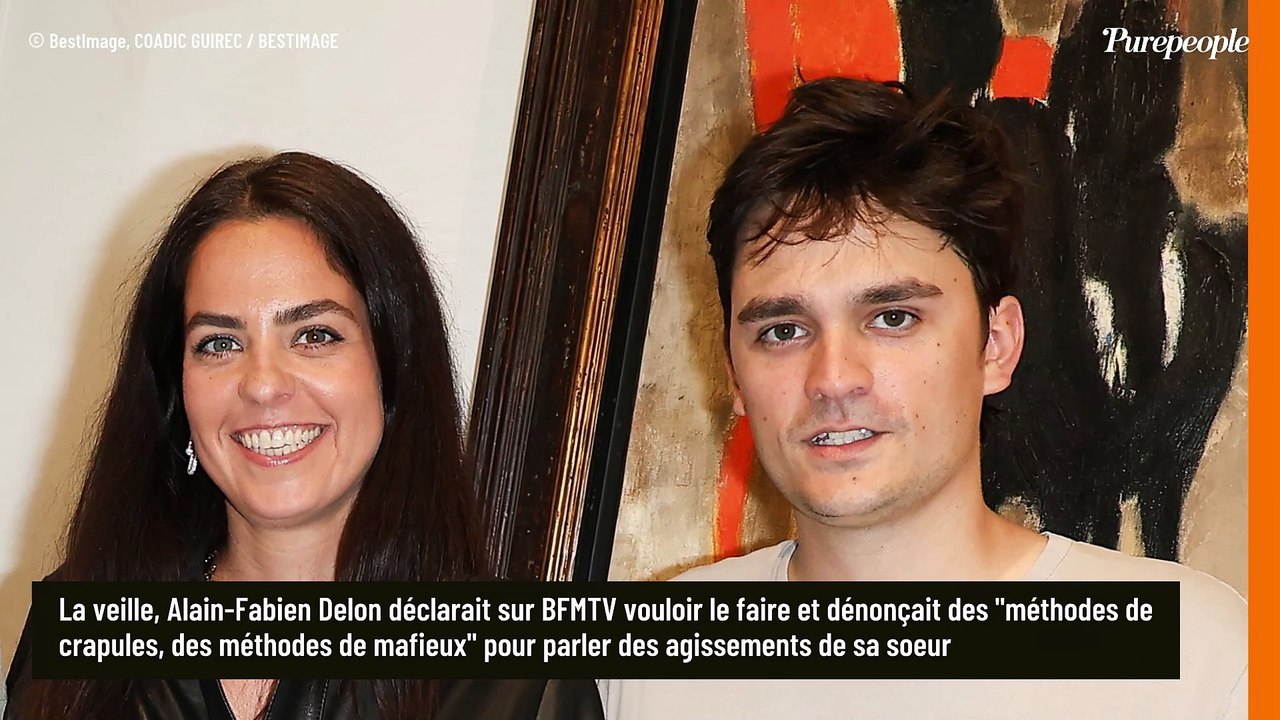 Alain-Fabien Delon a déposé plainte contre sa soeur Anouchka Delon pour "abus de faiblesse"