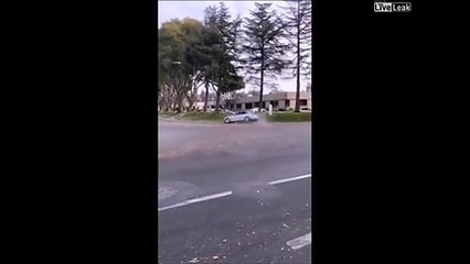 Il tente un Drift avec sa BMW... raté