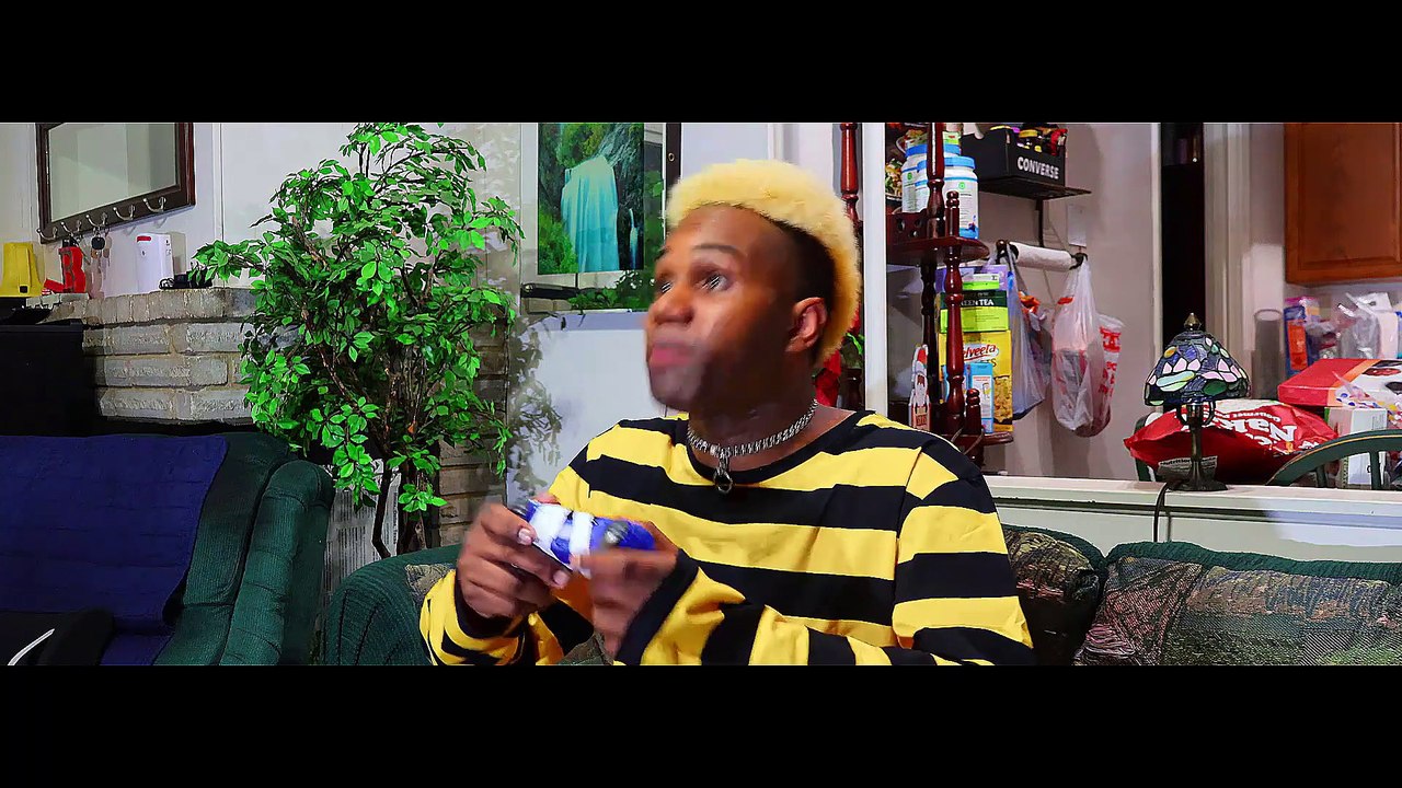 VIDEO GAME TALKING TRASH (SHORT FILM)