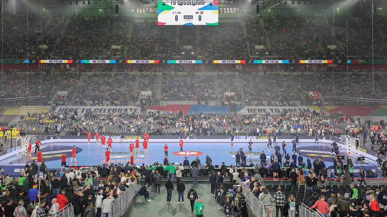 Heiße Temperaturen in der Arena: Erste kicker-Eindrücke vom Handball-Weltrekord