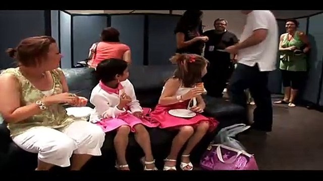 KYLIE MINOGUE — Sommewhere Over The Rainbow ● Disc One: WHITE DIAMOND FILM (Full length director's cut version) • (Filmed Between: August 2006 & March 2007)